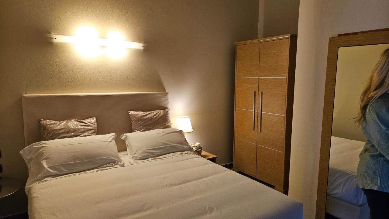 Select Executive Residence Флоренция Экстерьер фото