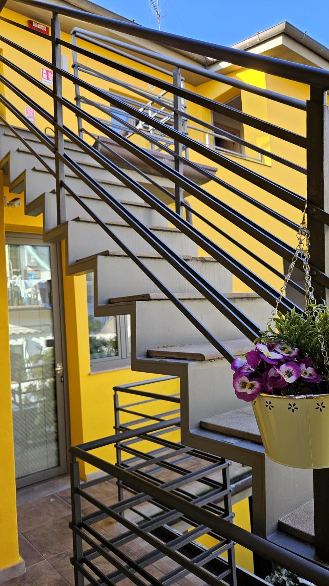 Select Executive Residence Флоренция Экстерьер фото